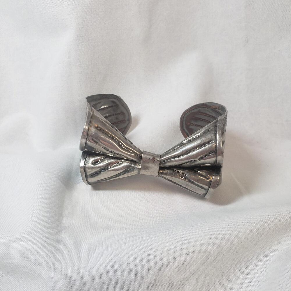 Vintage Bow Cuff Bracelet